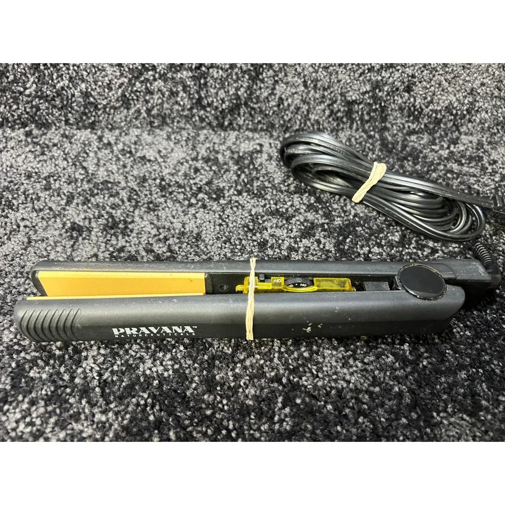 Pravana‎ Flat Iron Hair Straightener Adjustable Temperature A038